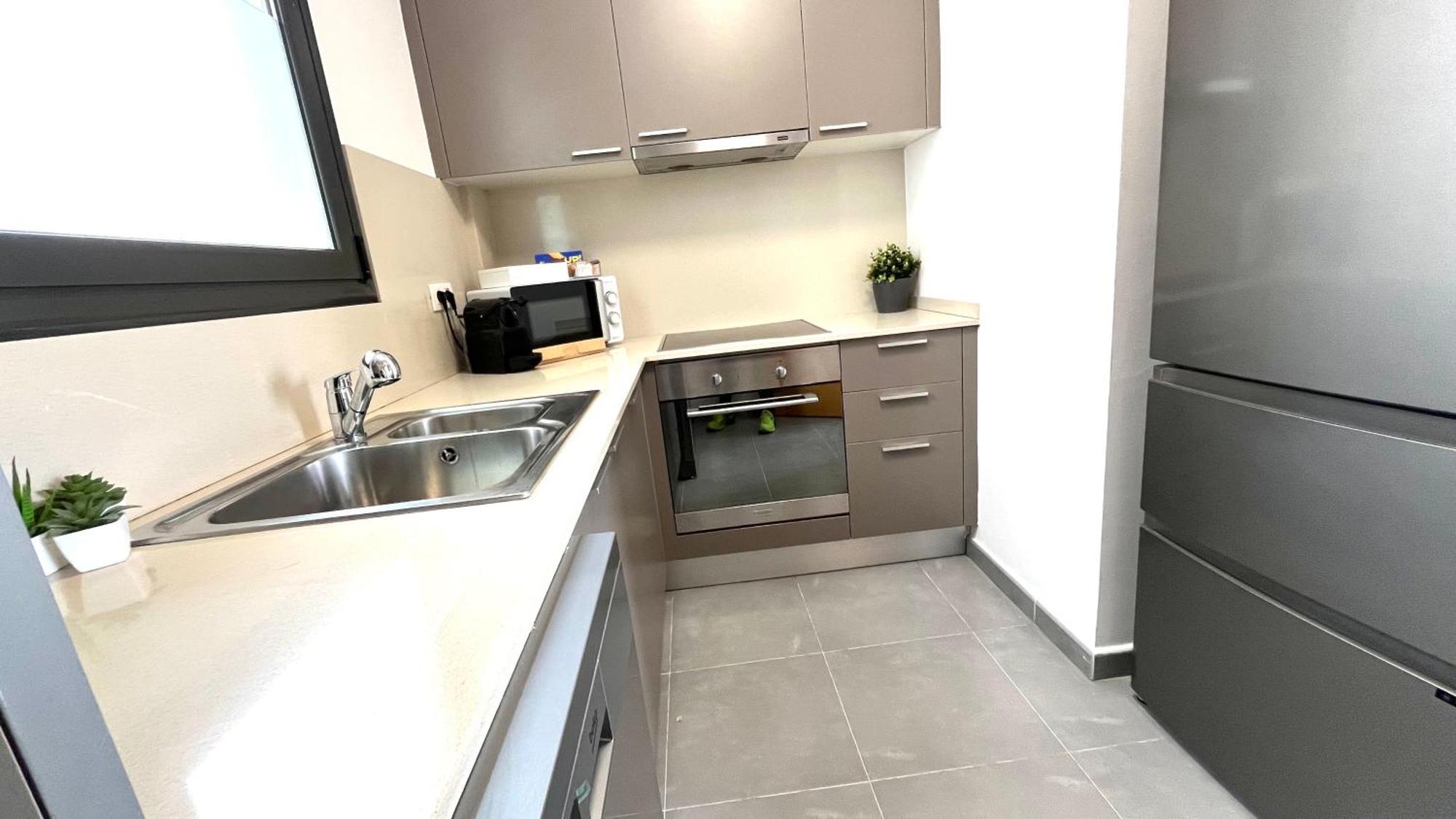 Apartamento Con Terraza By Prestigi Terrassa Eksteriør billede